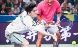 費德勒的老婆：他背后的默默守護者