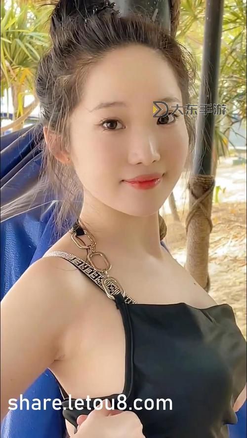 五月情久久婷婷:初夏里的溫柔艷影圖1