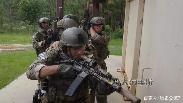 噴火兵如何反擊敵方攻勢:戰(zhàn)術(shù)解析與實戰(zhàn)技巧圖1
