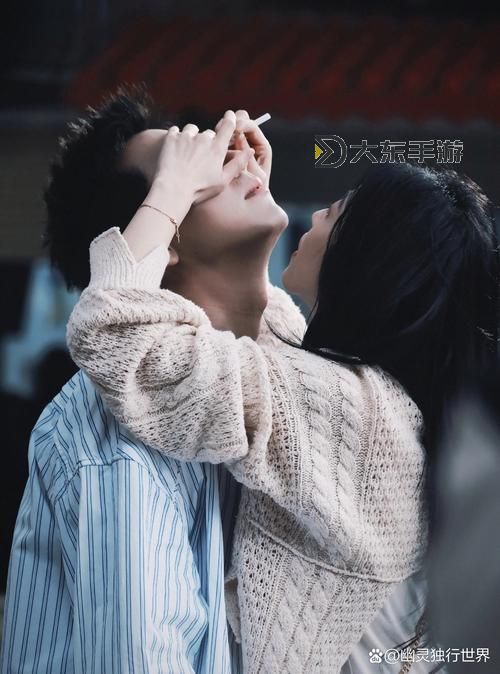 最美情侶高清免費:感受愛意的最溫暖時刻圖1