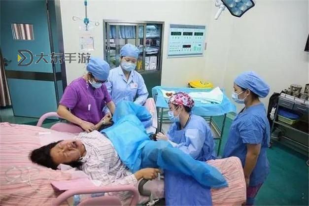 真實記錄:孕婦生產(chǎn)過程視頻全景揭秘圖2