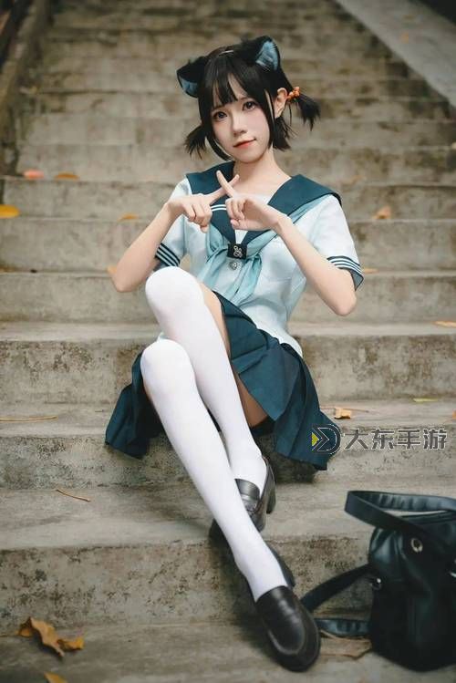 白絲少女被瘋狂輸出:青春魅力的極致展現(xiàn)圖1
