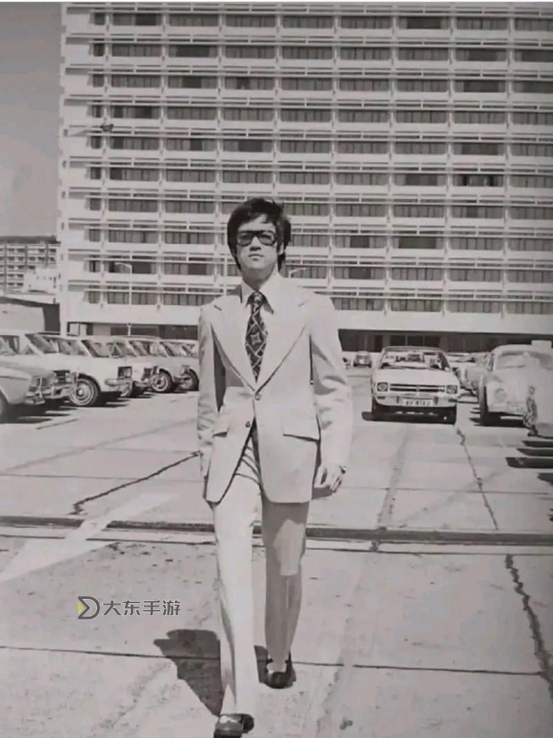 熱血無賴:李小龍衣服怎么獲得全攻略圖2