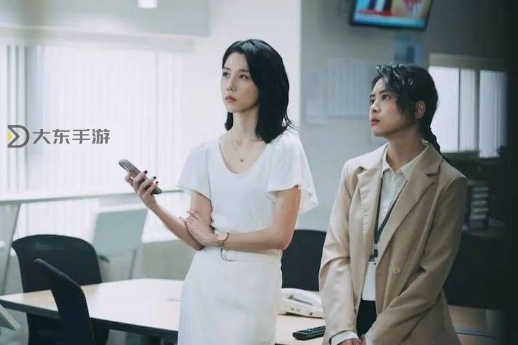 探索賴亞美莉電影的藝術(shù)魅力與獨(dú)特風(fēng)格圖1
