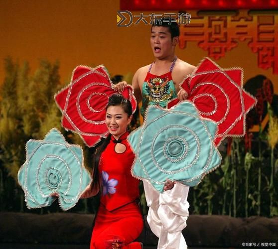 優(yōu)酷網(wǎng)二人轉(zhuǎn)：經(jīng)典精彩表演欣賞與精彩片段回顧圖1