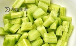 用黃瓜自愈的時候要削皮嗎：全面解析削皮的必要性與注意事項(xiàng)