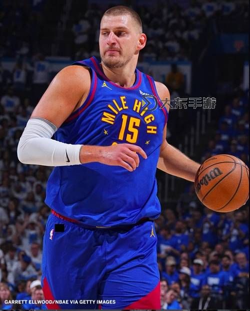NBA2K14怎么讓隊(duì)友給空接的實(shí)用技巧分享圖2