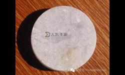 蒼蠅翅明顯的老種翡翠：稀有美玉的珍貴魅力